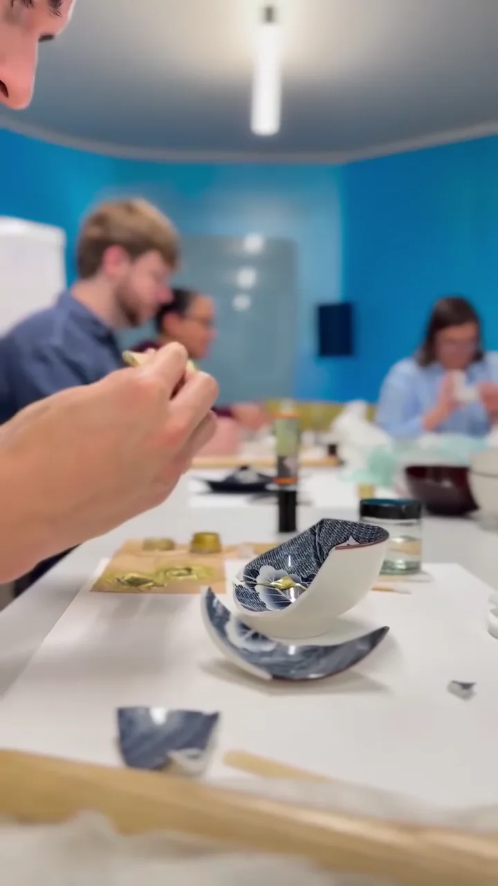 The Wellcome Trust team learning Kintsugi at Wallacespace